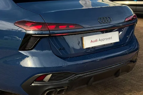 KY25EFM Audi A6 Saloon 2.0 TDI Launch Edition Plus Saloon 4dr Diesel S Tronic quattro Euro 6 (s/s) (204 ps) Thumbnail #16