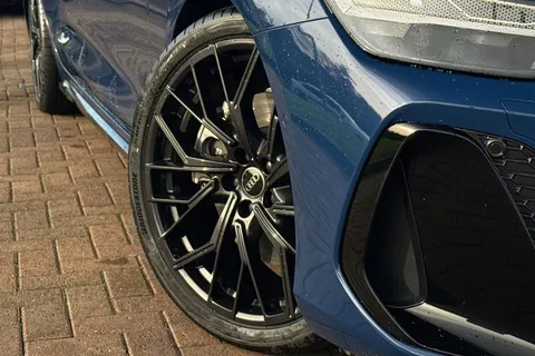 KY25EFM Audi A6 Saloon 2.0 TDI Launch Edition Plus Saloon 4dr Diesel S Tronic quattro Euro 6 (s/s) (204 ps) Thumbnail #26