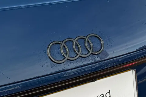 KY25EFM Audi A6 Saloon 2.0 TDI Launch Edition Plus Saloon 4dr Diesel S Tronic quattro Euro 6 (s/s) (204 ps) Thumbnail #47