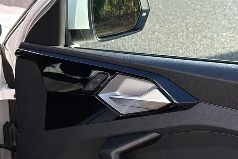 PJ72BRV Audi A1 1.0 TFSI 30 Sport Sportback Euro 6 (s/s) 5dr Thumbnail #31