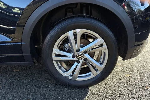 KP25YOE Volkswagen T-Roc 1.5 TSI R-Line 5dr DSG | Heated Seats | App Connect Thumbnail #13