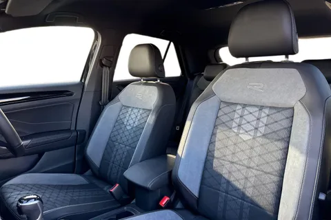 KP25YOE Volkswagen T-Roc 1.5 TSI R-Line 5dr DSG | Heated Seats | App Connect Thumbnail #17
