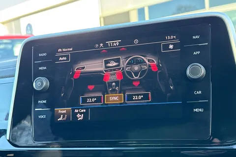 KP25YOE Volkswagen T-Roc 1.5 TSI R-Line 5dr DSG | Heated Seats | App Connect Thumbnail #23