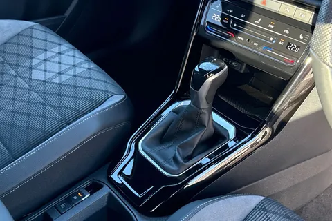 KP25YOE Volkswagen T-Roc 1.5 TSI R-Line 5dr DSG | Heated Seats | App Connect Thumbnail #24