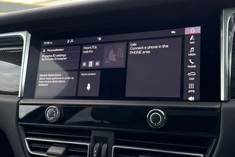 PO72EUK Porsche Macan 2.9T V6 GTS SUV 5dr Petrol PDK 4WD Euro 6 (s/s) (440 ps) Thumbnail #17