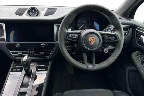 PO72EUK Porsche Macan 2.9T V6 GTS SUV 5dr Petrol PDK 4WD Euro 6 (s/s) (440 ps) Thumbnail #18