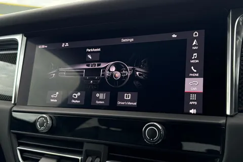 PO72EUK Porsche Macan 2.9T V6 GTS SUV 5dr Petrol PDK 4WD Euro 6 (s/s) (440 ps) Thumbnail #42