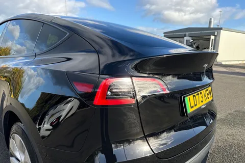 LD73KBW Tesla Model Y (Dual Motor) Long Range Auto 4WDE 5dr Thumbnail #33