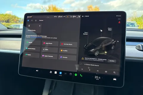 LD73KBW Tesla Model Y (Dual Motor) Long Range Auto 4WDE 5dr Thumbnail #46