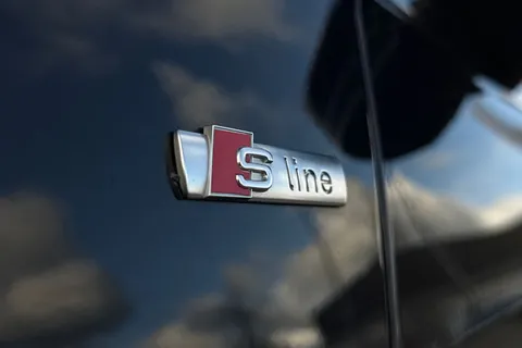 26 of 46 for Audi A6 Saloon S line 40 TFSI 204 PS S tronic