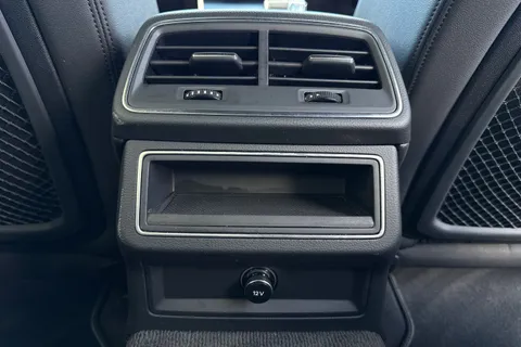 33 of 46 for Audi A6 Saloon S line 40 TFSI 204 PS S tronic