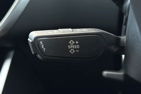 36 of 46 for Audi A6 Saloon S line 40 TFSI 204 PS S tronic