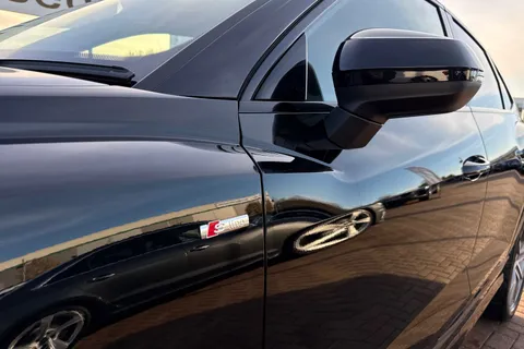 KO74DXV Audi Q3 Black Edition 35 TFSI  150 PS S tronic Thumbnail #31