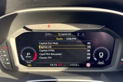 KO74DXV Audi Q3 Black Edition 35 TFSI  150 PS S tronic Thumbnail #51