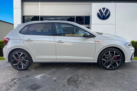 Volkswagen Polo 2.0 TSI GTI DSG Euro 6 (s/s) 5dr Thumbnail #4
