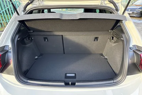 Volkswagen Polo 2.0 TSI GTI DSG Euro 6 (s/s) 5dr Thumbnail #7