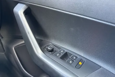 Volkswagen Polo 2.0 TSI GTI DSG Euro 6 (s/s) 5dr Thumbnail #21