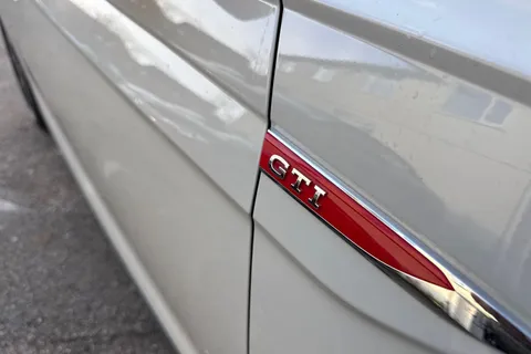 Volkswagen Polo 2.0 TSI GTI DSG Euro 6 (s/s) 5dr Thumbnail #27