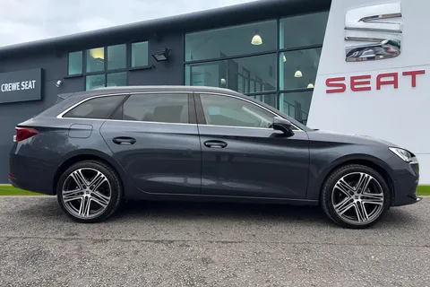 3 of 42 for SEAT Leon 1.5 eTSI MHEV XCELLENCE Lux DSG Euro 6 (s/s) 5dr