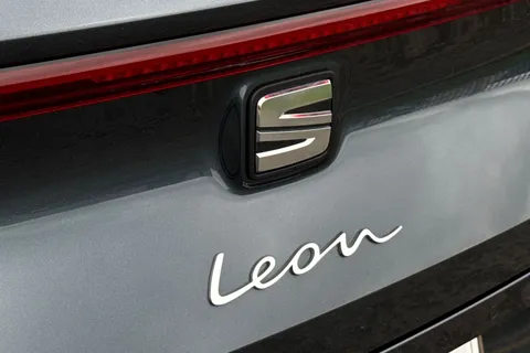 29 of 42 for SEAT Leon 1.5 eTSI MHEV XCELLENCE Lux DSG Euro 6 (s/s) 5dr