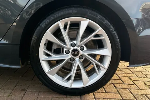 LR72UCE Audi A5 Sport 35 TDI 163 PS S tronic Thumbnail #10