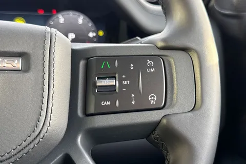 Land Rover Defender 110 3.0 D250 MHEV X-Dynamic HSE Auto 4WD Euro 6 (s/s) 5dr Thumbnail #19