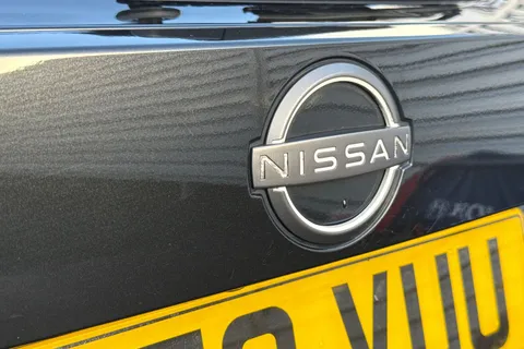 FH72VUU Nissan Juke 1.6 N-Connecta Auto Euro 6 5dr Thumbnail #31