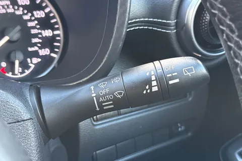 FH72VUU Nissan Juke 1.6 N-Connecta Auto Euro 6 5dr Thumbnail #39