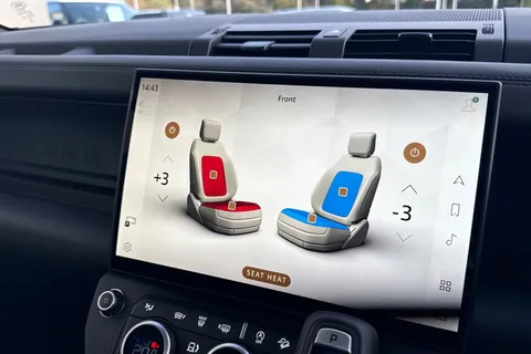 Land Rover Defender 110 3.0 D250 MHEV X-Dynamic HSE Auto 4WD Euro 6 (s/s) 5dr Thumbnail #43