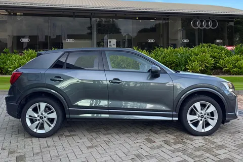 DF74HDE Audi Q2 S line 35 TFSI  150 PS 6-speed Thumbnail #4