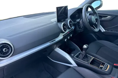 DF74HDE Audi Q2 S line 35 TFSI  150 PS 6-speed Thumbnail #16