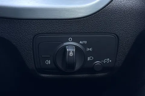 DF74HDE Audi Q2 S line 35 TFSI  150 PS 6-speed Thumbnail #42