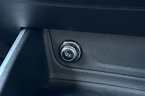 DF74HDE Audi Q2 S line 35 TFSI  150 PS 6-speed Thumbnail #49