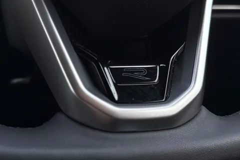 DE25PMX Volkswagen Golf 1.5 eTSI 150 R-Line 5dr DSG **TECH PACK, WINTER PACK, LED MATRIX LIGHTS** Thumbnail #38