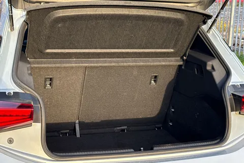 7 of 42 for CUPRA Born 58kWh V1 Auto 5dr