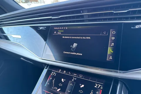 37 of 56 for Audi Q8 S line 55 TFSI quattro 340 PS tiptronic