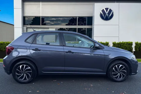DE72KCO Volkswagen Polo 1.0 TSI Life 5dr | Rear Camera | Parking Sensors Thumbnail #4