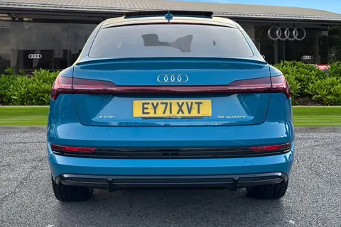 EY71XVT Audi e-tron Sportback Launch Edition 55 quattro 300,00 kW Thumbnail #5