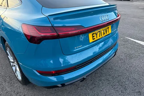 EY71XVT Audi e-tron Sportback Launch Edition 55 quattro 300,00 kW Thumbnail #8