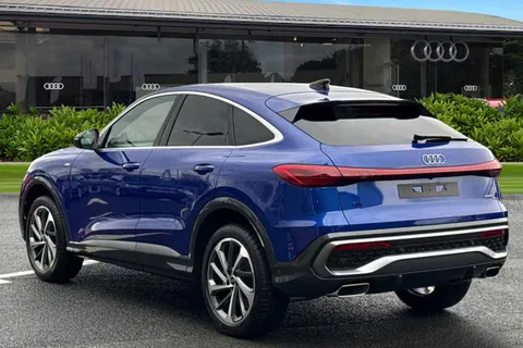  Audi Q5 2.0 TFSI S line Sportback S Tronic quattro Euro 6 (s/s) 5dr Thumbnail #3