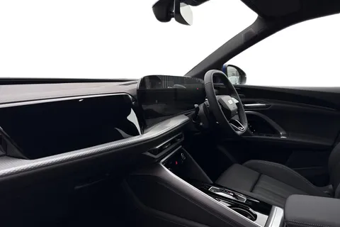  Audi Q5 2.0 TFSI S line Sportback S Tronic quattro Euro 6 (s/s) 5dr Thumbnail #15