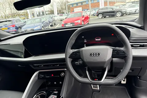  Audi Q5 2.0 TFSI S line Sportback S Tronic quattro Euro 6 (s/s) 5dr Thumbnail #18