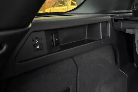 KO73YMK Land Rover Discovery Sport 1.5 P300e Dynamic HSE 5dr Thumbnail #29