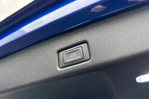  Audi Q5 2.0 TFSI S line Sportback S Tronic quattro Euro 6 (s/s) 5dr Thumbnail #36