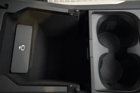 KO73YMK Land Rover Discovery Sport 1.5 P300e Dynamic HSE 5dr Thumbnail #49