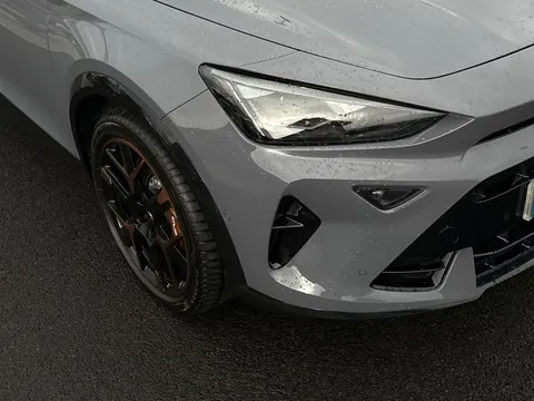 KR74NBG CUPRA Formentor 2.0 TSI 333 VZ3 5dr DSG 4Drive **Panoramic sunroof** Thumbnail #18