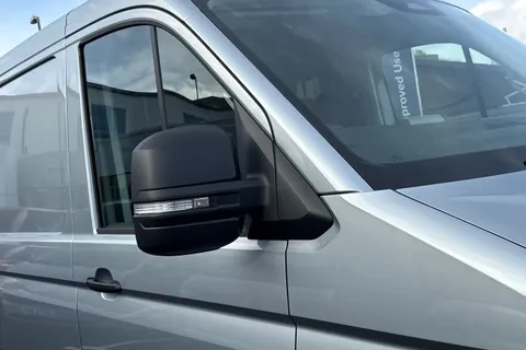 BK75JXD Volkswagen Crafter 2.0 TDI 163PS HDE Commerce (Business Pack) Low Roof Van Auto Thumbnail #27