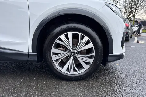 11 of 66 for Audi Q4 e-tron Q4 Sport 35 e-tron 125,00 kW