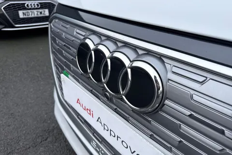 25 of 66 for Audi Q4 e-tron Q4 Sport 35 e-tron 125,00 kW