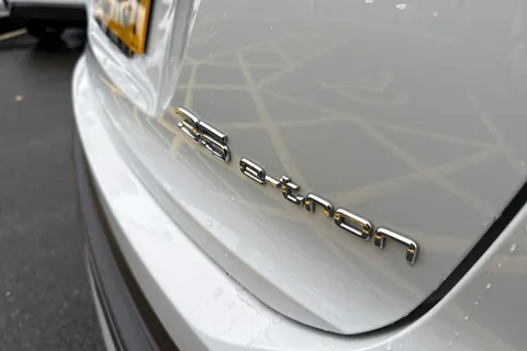 31 of 66 for Audi Q4 e-tron Q4 Sport 35 e-tron 125,00 kW